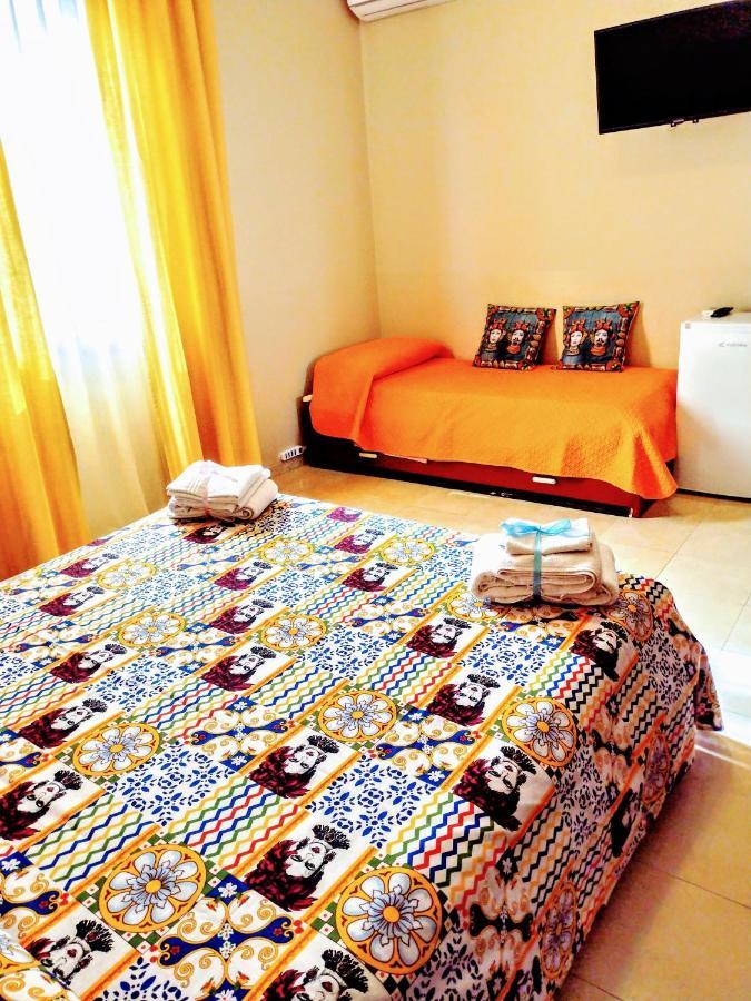 Bed & Breakfast Delle Palme Trapani Kültér fotó