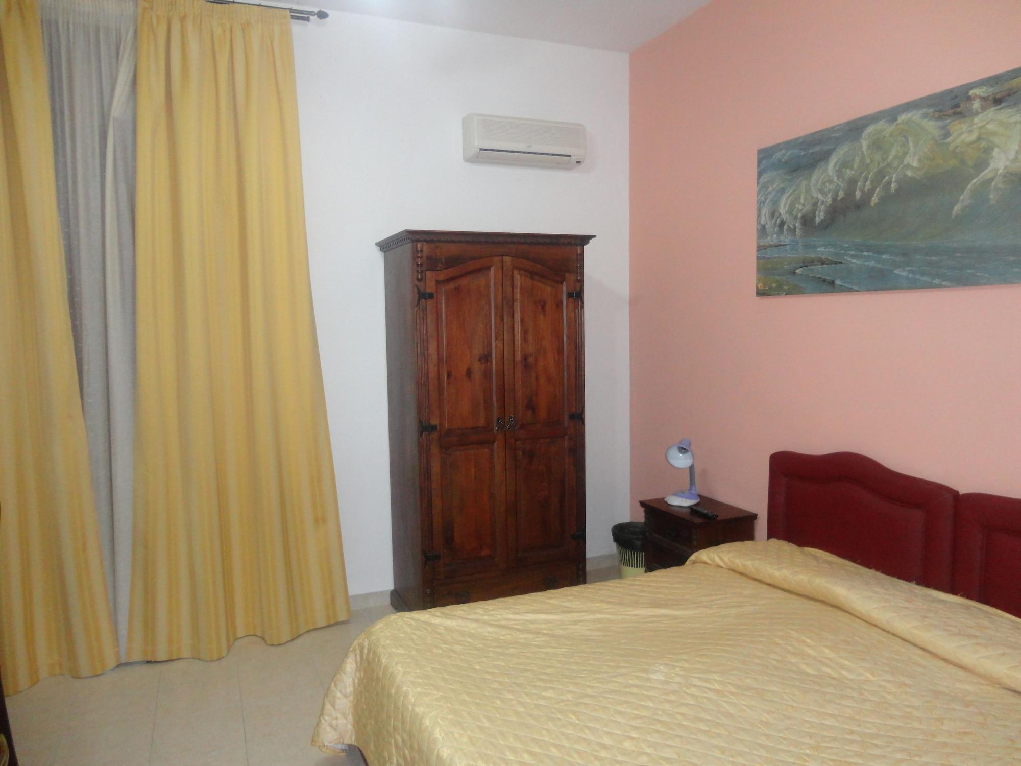 Bed & Breakfast Delle Palme Trapani Kültér fotó